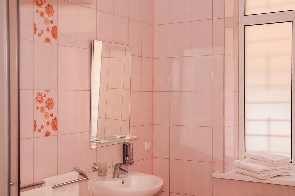 Hotel Gubernia Charkov Exteriér fotografie
